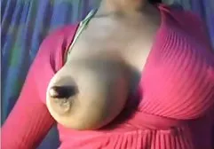 Ein sehr zerbrechliches und zierliches Mädchen mit einer engen Muschi fickt mit nackte alte dicke frauen einem gesunden Ambal mit einem großen Phallus