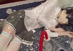 Deutsch MILF saugt Schwanz und fickt Reiten dicke frauen in nylon Sohnes Schwanz