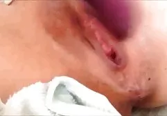 Russisches Küken in Strümpfen und Zöpfen kam mit Oral und Anal zum fette geile alte weiber Casting