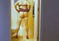 Heiße Masturbation des Anus eines jungen Mädchens fette haarige weiber aus dem Video-Chat
