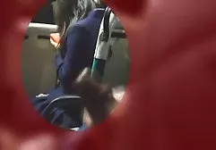 Das junge Pornomodel ist bereit, ihre beiden Freunde auf verschiedene Weise mega fette weiber zu besänftigen