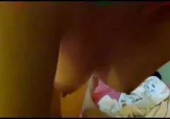 Versteckte Kamera dicke weiber free beseitigt die rasende Masturbation einer jungen Hündin auf der Couch