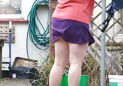 Babe vollschlanke weiber mit kleinen Titten Deepthroats und bekommt Creampie