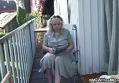HD-POV-Sex mit einer dicke alte geile weiber schönen langhaarigen Brünette, die nach Sperma verlangt